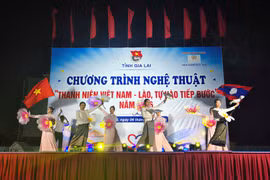 Thanh niên Việt Nam - Lào, tự hào tiếp bước