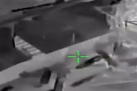UAV Ukraine phá hủy các trung tâm hậu cần quan trọng của Nga tại Donetsk
