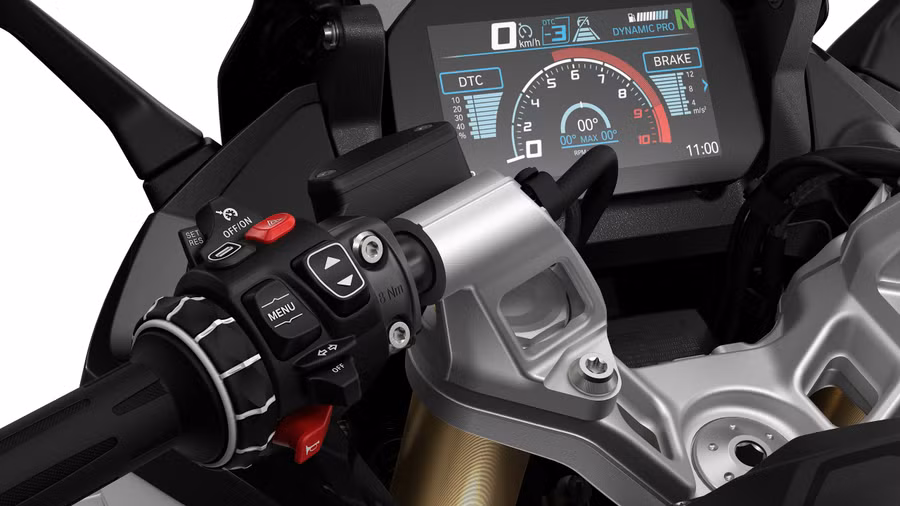 p90596264-highres-the-new-bmw-r-1300-r.jpg
