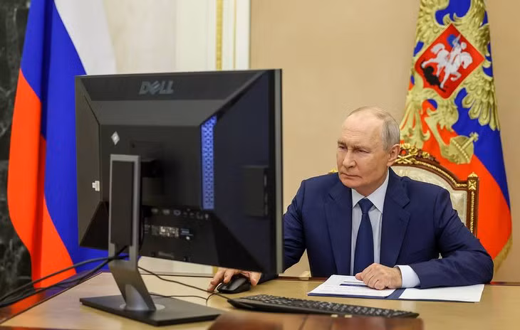 nga-bat-dau-bau-cu-quoc-hoi-ong-putin-cao-buoc-ukraine-can-thiep.png