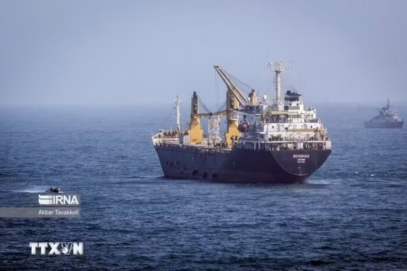 houthi-phong-toa-hang-hai-a-rap-xe-ut-an-ninh-nang-luong-truoc-nguy-co-moi.png