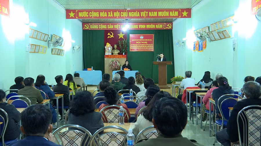 quang-canh-hoi-nghi-anh-huy-toan.jpg