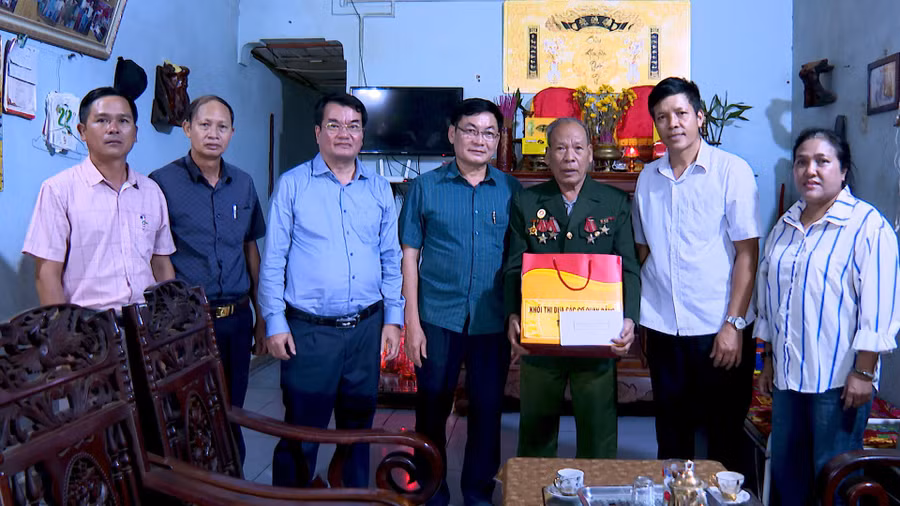 ong-dinh-xuan-cuong-lang-blang.jpg