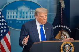 Tổng thống Donald Trump sẽ gửi thư áp thuế cho 12 quốc gia