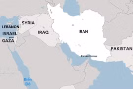 Đóng cửa eo biển Hormuz trở lại, Iran dọa hủy lệnh ngừng bắn