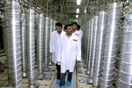Tổng thống Donald Trump bác đề xuất dừng làm giàu uranium trong 5 năm của Iran