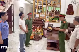 Khởi tố vợ chồng chủ kênh “Già làng Tây Nguyên” liên quan sâm Ngọc Linh