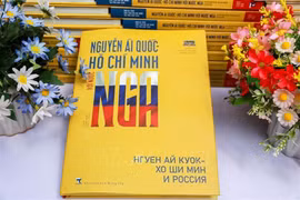 Phát hành sách ảnh song ngữ Việt - Nga “Nguyễn Ái Quốc - Hồ Chí Minh với nước Nga”