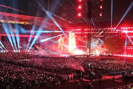 Concert BIGBANG hút 90.000 khán giả, du lịch Hà Nội thu 750 tỷ đồng
