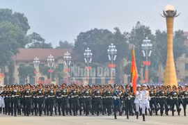 Sĩ quan nghỉ hưu trước tuổi: Các trường hợp nào được trợ cấp 5 tháng lương/năm?