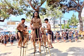 Mãn nhãn với cà kheo nghệ thuật tại Ngày hội văn hóa các dân tộc tỉnh Gia Lai