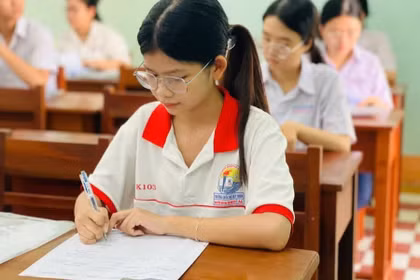 Thi tốt nghiệp THPT trên máy tính: Vì sao chưa thể triển khai thí điểm vào năm 2027?