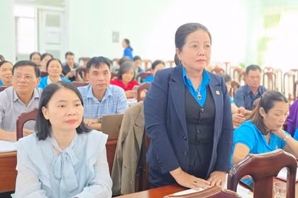 110 đại biểu tham gia đối thoại với lãnh đạo phường Thống Nhất