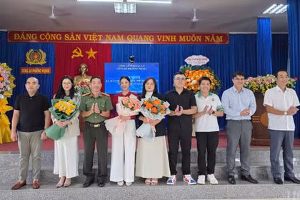 Công an phường Pleiku ra mắt mô hình “KOL phường Pleiku vì an ninh Tổ quốc”