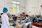 Cục An toàn thực phẩm yêu cầu khẩn trương điều tra vụ nghi ngộ độc bánh mì tại Gia Lai