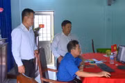Chi bộ thôn bắt nhịp chuyển đổi số