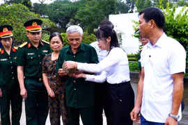 Hiện vật khắc tên giúp gia đình tìm thấy thông tin liệt sĩ sau 50 năm