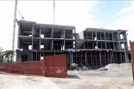 Từ trụ sở dôi dư đến phòng học: Có thể nhân rộng mô hình này?