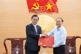 Bí thư Tỉnh ủy Thái Đại Ngọc làm việc với Hội Hữu nghị Nhật - Việt tại TP. Sakai