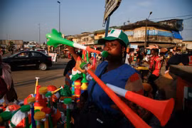 FIFA cấm mang kèn vuvuzela và một số vật dụng vào các sân vận động tại World Cup 2026