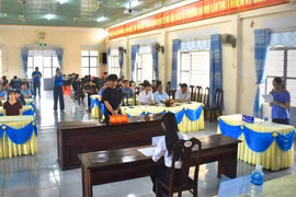 Lan tỏa ý thức chấp hành pháp luật từ phiên tòa giả định về an toàn giao thông