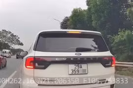 Phanh gấp để ”dằn mặt” xe phía sau có thể bị xử lý những lỗi gì?