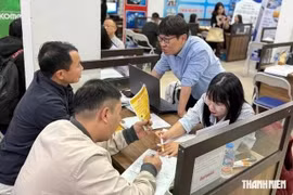 Từ 15-11, tổ chức nước ngoài tuyển lao động Việt Nam phải làm gì?