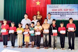 Ban Nội chính Tỉnh ủy Gia Lai giao lưu, gặp mặt làng kết nghĩa Ar Trớ