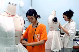 Thi tốt nghiệp trung học nghề: Theo quy định mới gồm những môn nào?