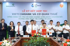 Thuế tỉnh Gia Lai và 4 chi nhánh Vietcombank ký kết hợp tác hỗ trợ hộ kinh doanh chuyển đổi số
