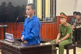 Gia Lai: Tông Cảnh sát giao thông đang làm nhiệm vụ, nam thanh niên lãnh 2 năm 6 tháng tù