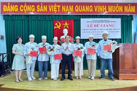 Gia Lai: 38 học viên hoàn thành khóa sơ cấp nghề Kỹ thuật chế biến món ăn