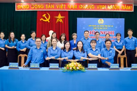 Cụm thi đua số 2 Liên đoàn Lao động tỉnh Gia Lai ký kết giao ước thi đua năm 2026
