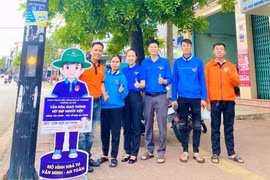 Đoàn phường An Khê triển khai mô hình “Ngã tư văn minh - an toàn”