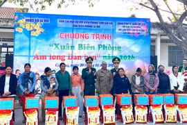 Ý nghĩa “Xuân Biên phòng - Ấm lòng dân bản” tại 2 xã Ia Nan và Ia Mơ