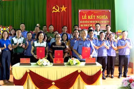 Viện Kiểm sát nhân dân tỉnh Gia Lai và Vietcombank Gia Lai kết nghĩa với làng Khóp