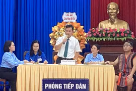 Các đội tham gia phần thi xử lý tình huống. Ảnh: M.L