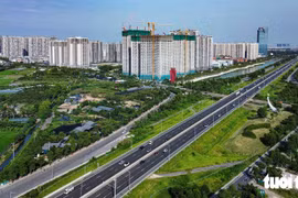 "Làn vượt xe” trên cao tốc: Khi nào được vào, lúc nào phải chuyển ra?