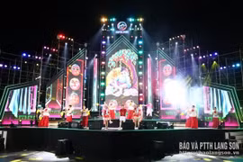 Lễ hội Ánh sáng biên cương lần đầu tiên ở Lạng Sơn có gì?