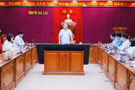 Phó Bí thư Thường trực Tỉnh ủy Rah Lan Chung làm việc với Ban Tổ chức Tỉnh ủy 