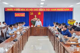 Phó Chủ tịch Thường trực UBND tỉnh Nguyễn Tuấn Thanh khảo sát quỹ đất tại 5 phường ở Tây Gia Lai