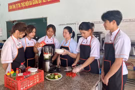 Giáo viên trung học nghề được xếp lương thế nào theo quy định mới?