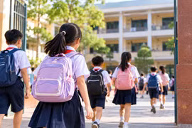 Công khai tên trường lạm thu trong 3 ngày, xem xét trách nhiệm hiệu trưởng