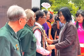 Gia Lai: Tiếp tục tìm kiếm, xác minh thông tin và trao trả hồ sơ, kỷ vật của cán bộ đi B