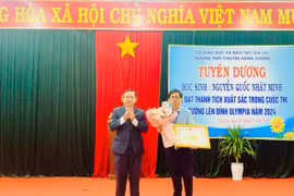 Chủ tịch UBND tỉnh Gia Lai tặng bằng khen cho em Nguyễn Quốc Nhật Minh