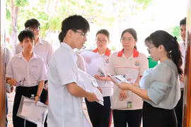 Thí sinh Gia Lai bước vào môn thi đầu tiên của kỳ thi tốt nghiệp THPT 2026