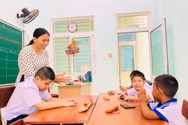 Cô Đặng Thị Xuân Thảnh - một trong những người thầy "gieo hạt" yêu thương.