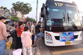 Tết 2027: Người lao động có thể nhận quà đến 2,5 triệu đồng, hàng nghìn vé tàu xe về quê