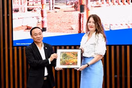Gia Lai kết nối hợp tác giáo dục, nghiên cứu với Đại học Charles Darwin