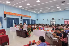 Từ 1-10, luật sư công là ai, người dân có được nhờ không?
